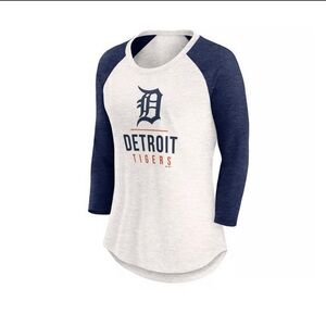 NWT  MLB Detroit Tigers Women's White 3/4 Sleeve Fashion T-Shirt